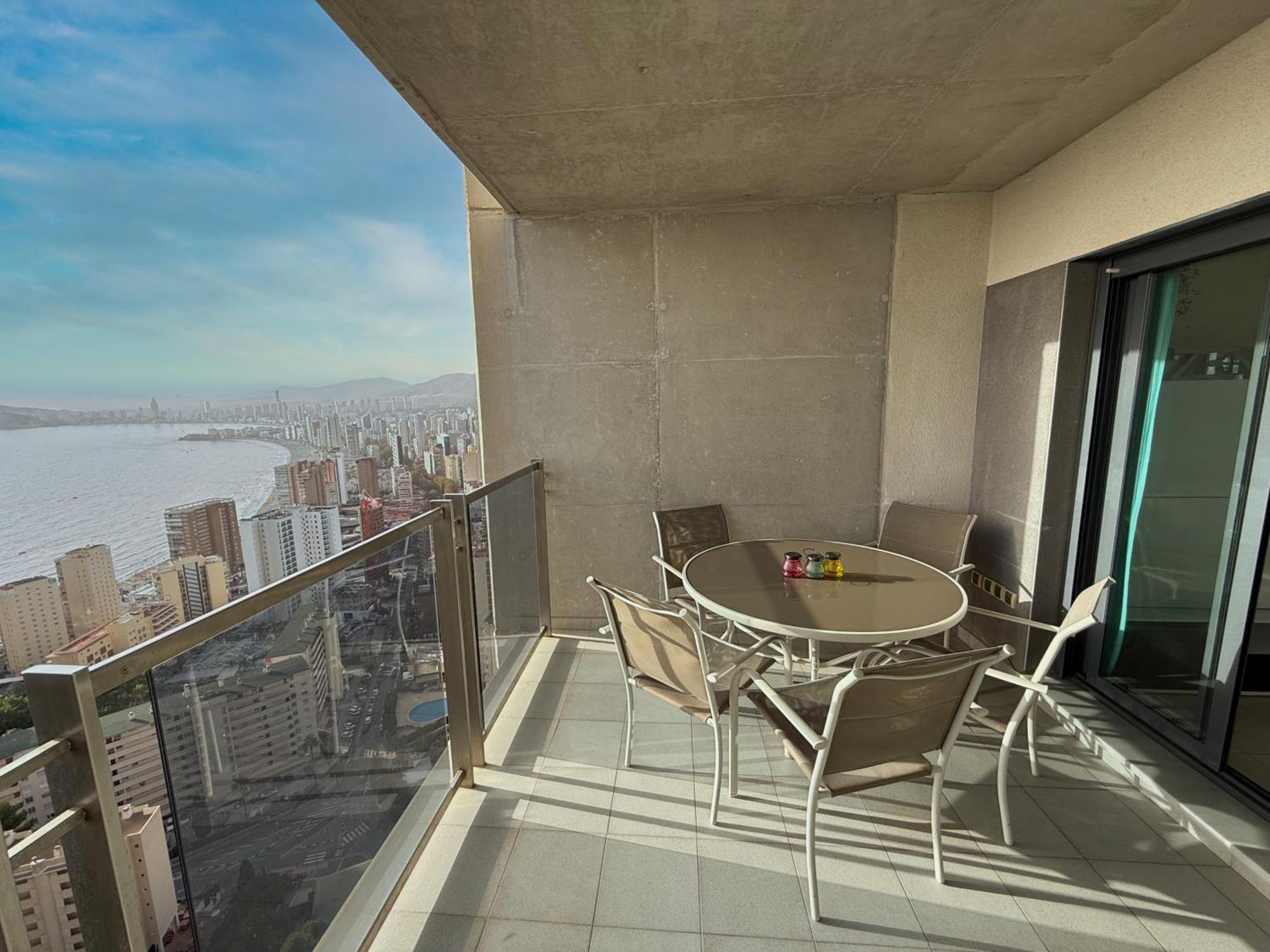 Beautiful Apartment Near Beach With Panoramic Sea-View Benidorm Dış mekan fotoğraf